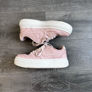 Nike Court Vision Alta Women's Pink Platform Sneakers Size 9